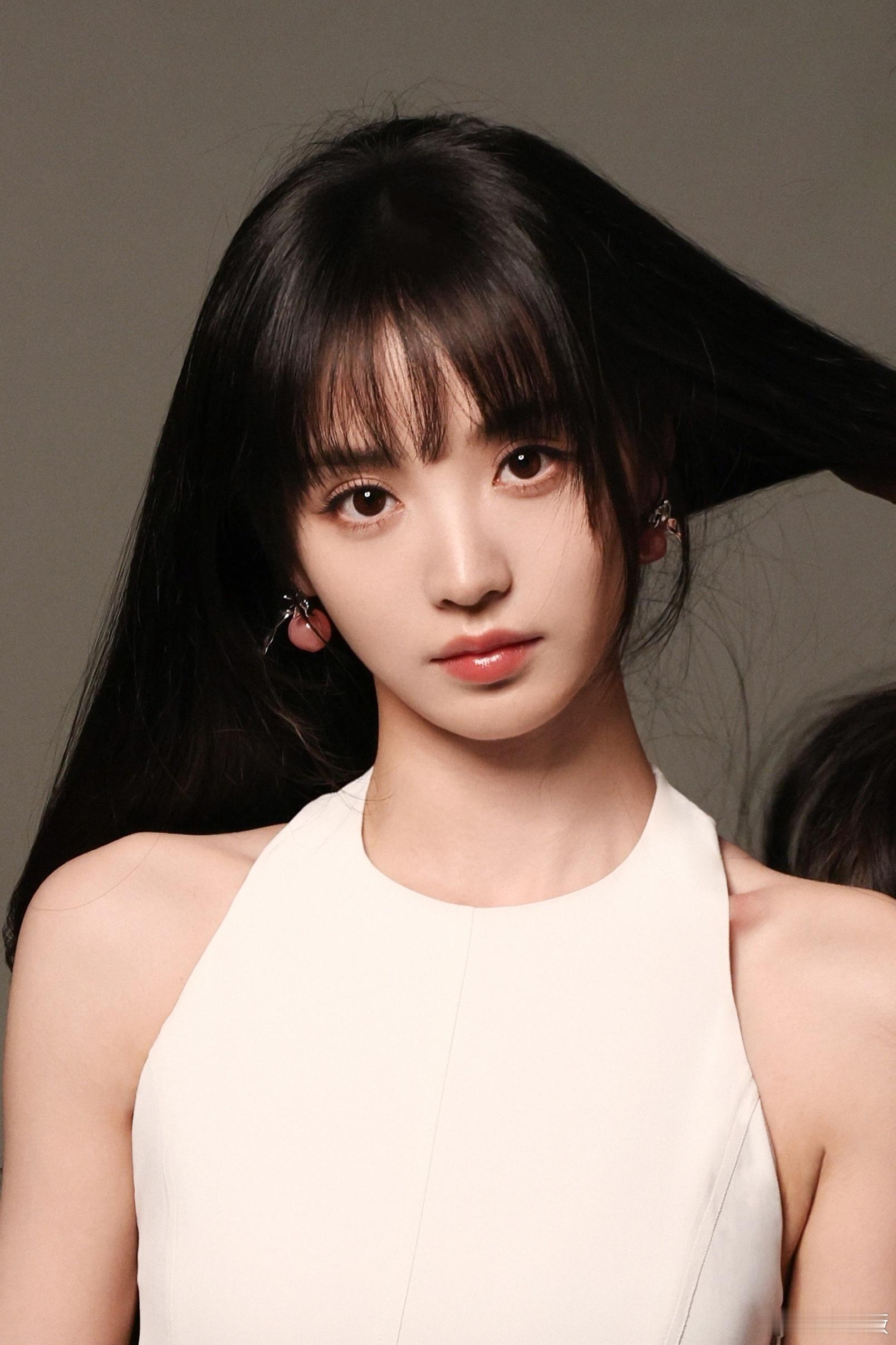 田曦薇再也不说自己是举重运动员了田曦薇在复制粘贴的时代，你是手写的诗[