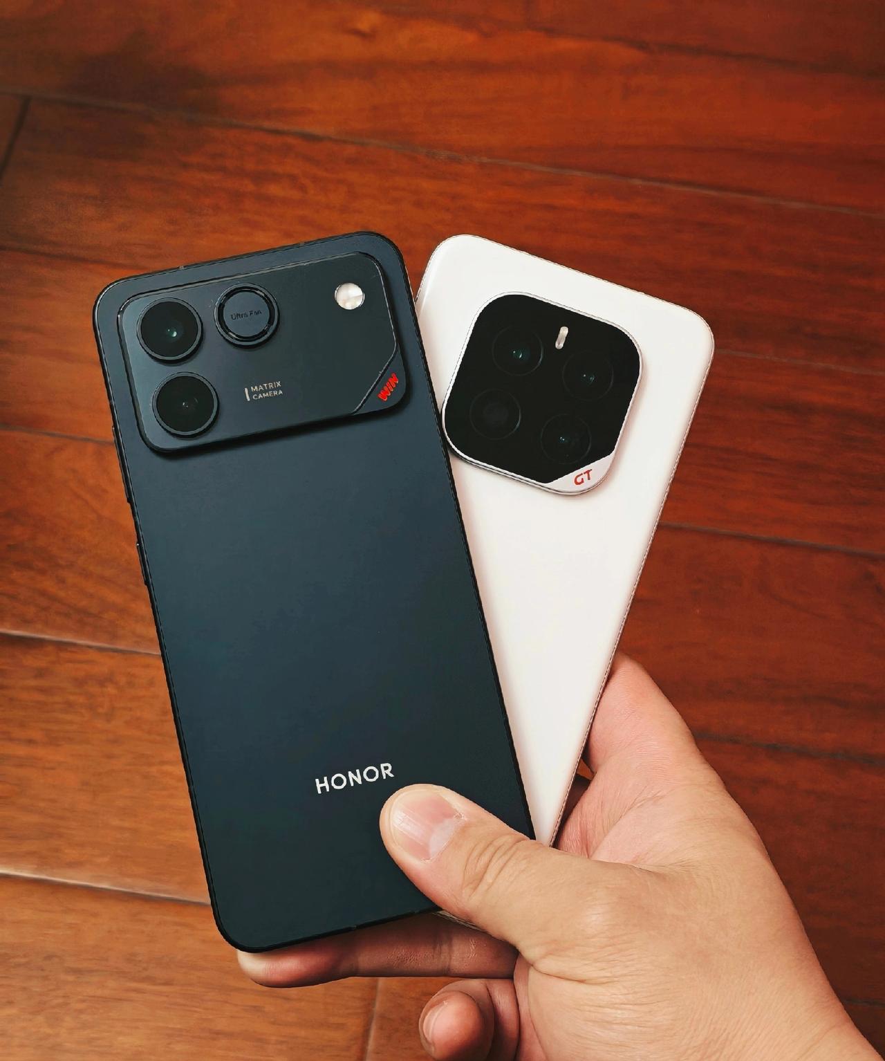 向朋友借来的荣耀WINRT和GTPro使用体验一周后，聊聊真实感受！先说WI