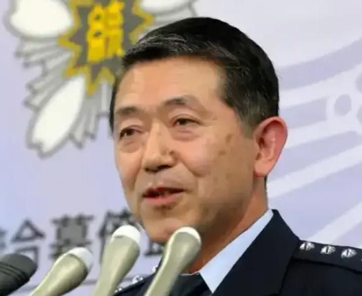 打蛇打七寸！岩崎茂在华资产被冻，日本服软了！岩崎茂的日子不好过了他在