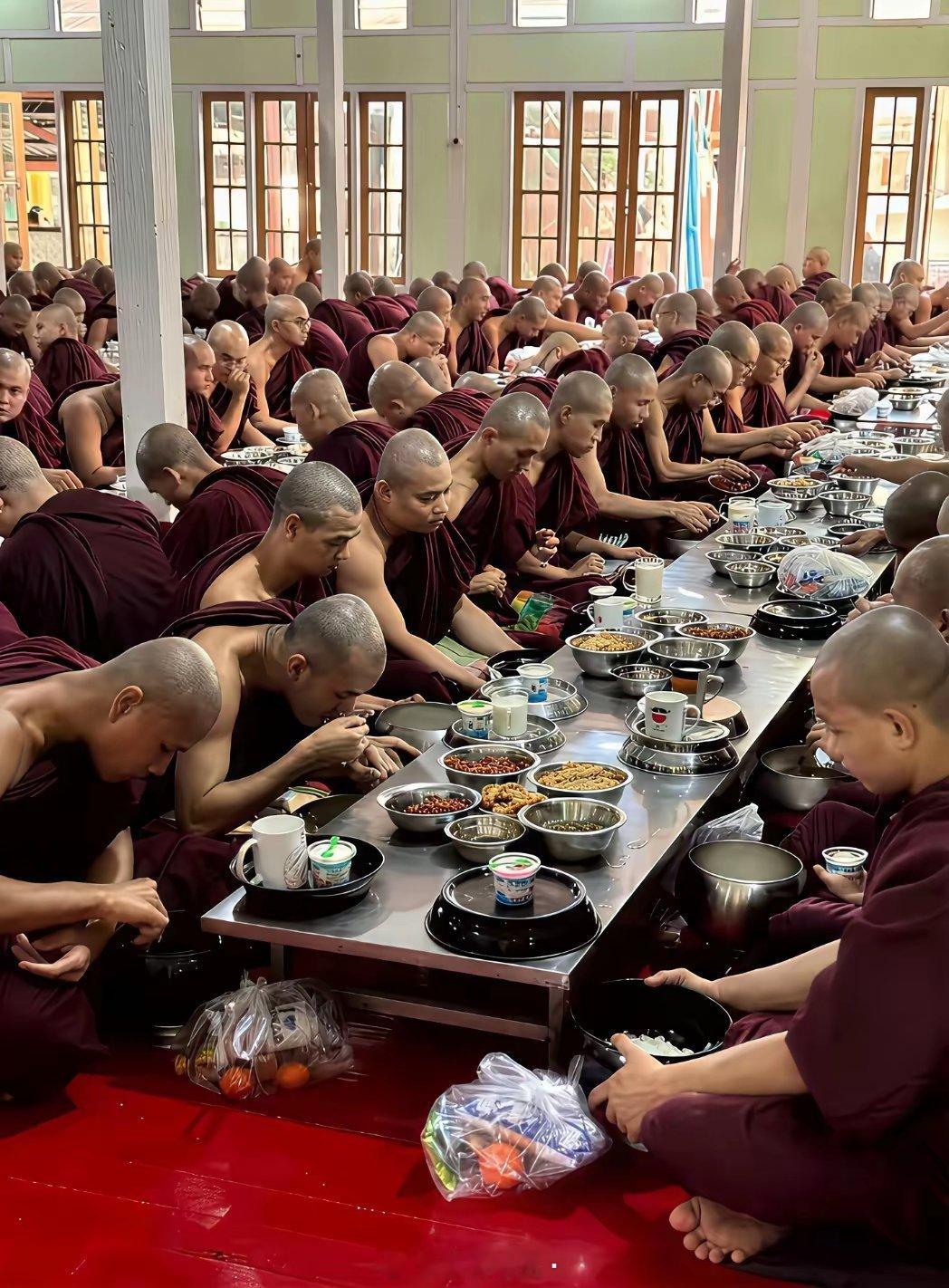 都是壮年，怎么就想不通了？