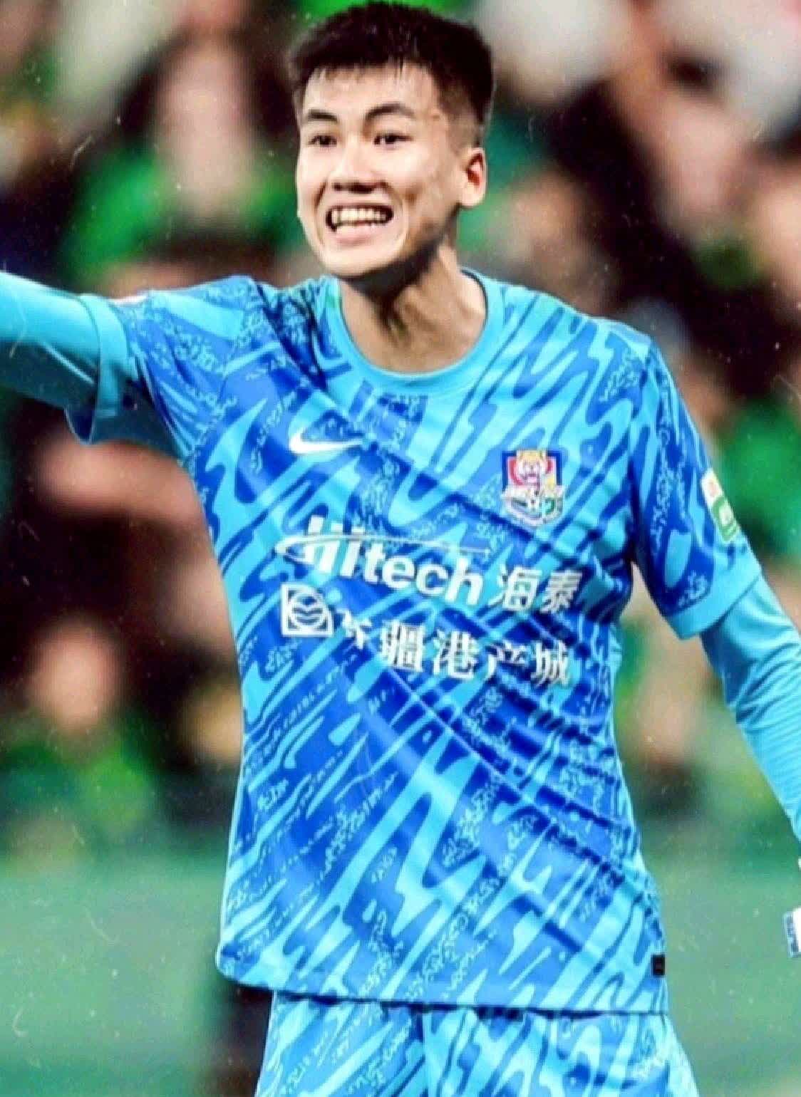 睡前刷了眼中超数据，给我吓一跳。成都蓉城，踢了25轮，就丢了19个球。什