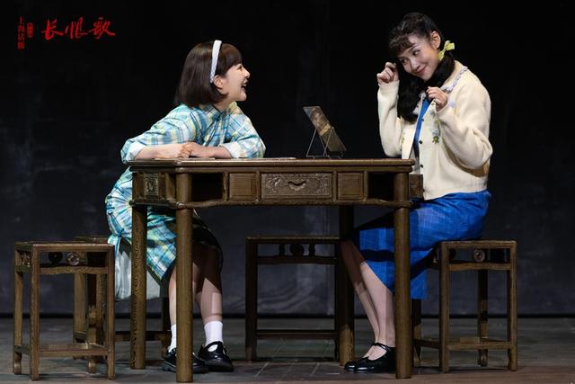 从弄堂女儿到“上海小姐”, 她讲“上海闲话”
