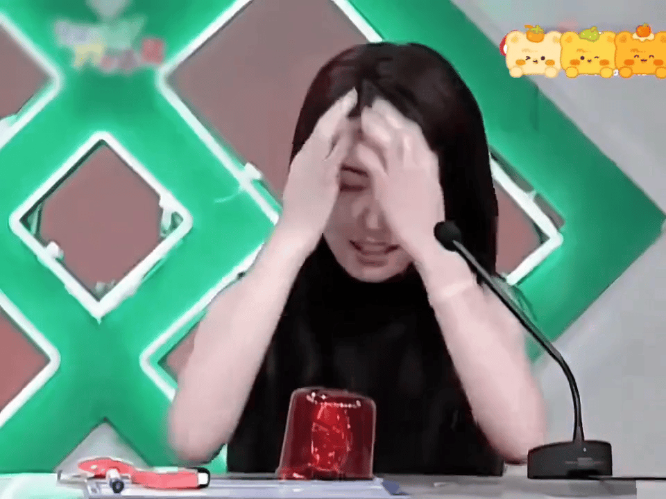 第一个发现她和霍建华长得像的眼光是真毒这都能发现[捂脸哭]确实像霍建华特别