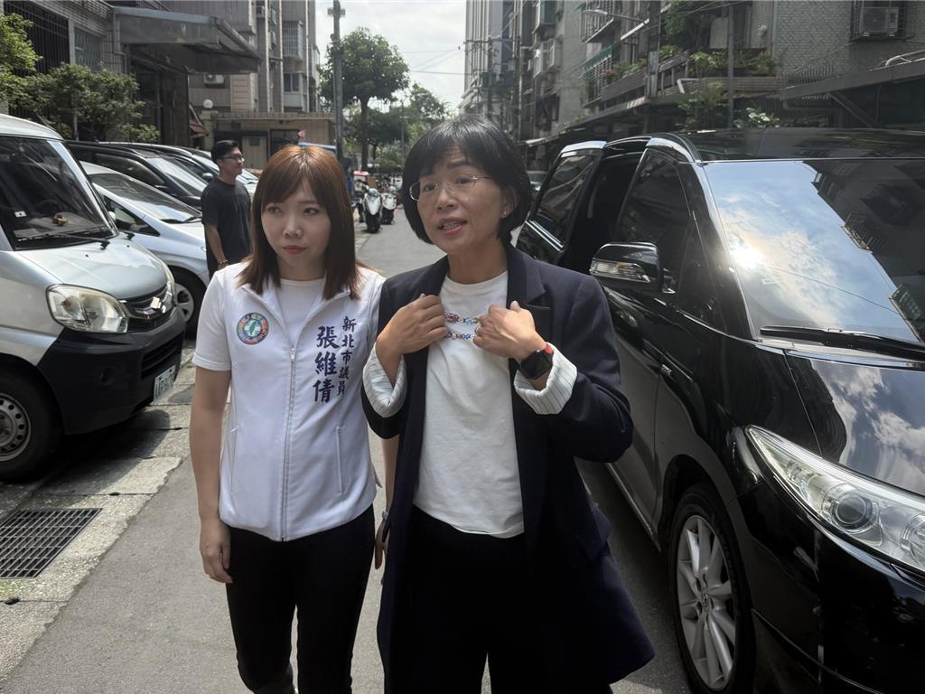 苏巧慧被问李四川参访吸烟室，四两拨千金：尊重每个团队的节奏立委苏巧慧今（20）