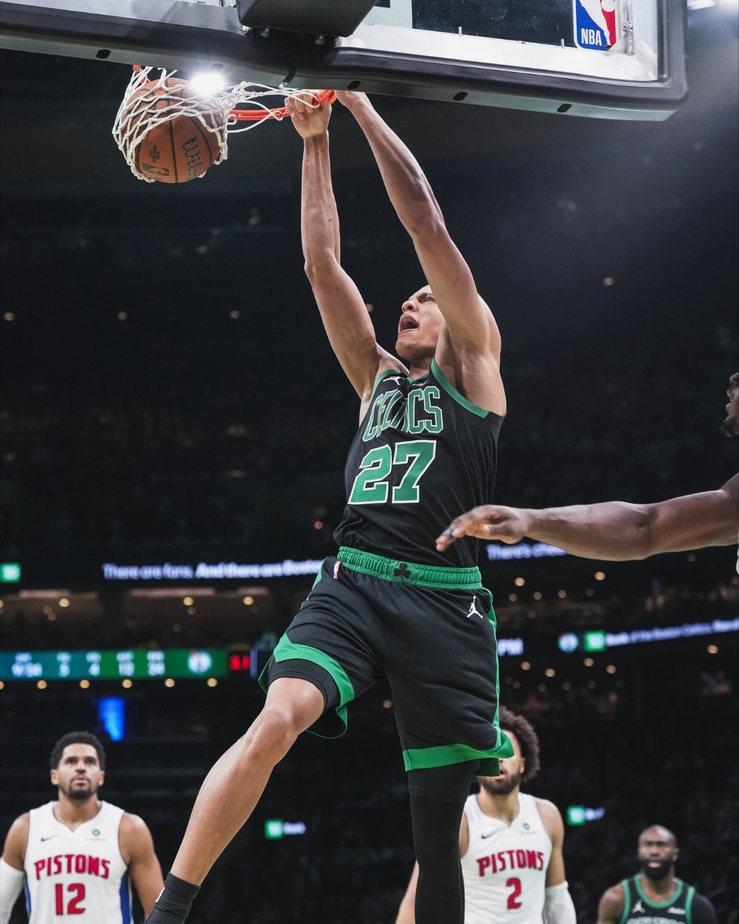 沃尔什：“我身边有一帮很相信我的家伙，他们愿意让我上场，愿意把球传给我，并告诉我