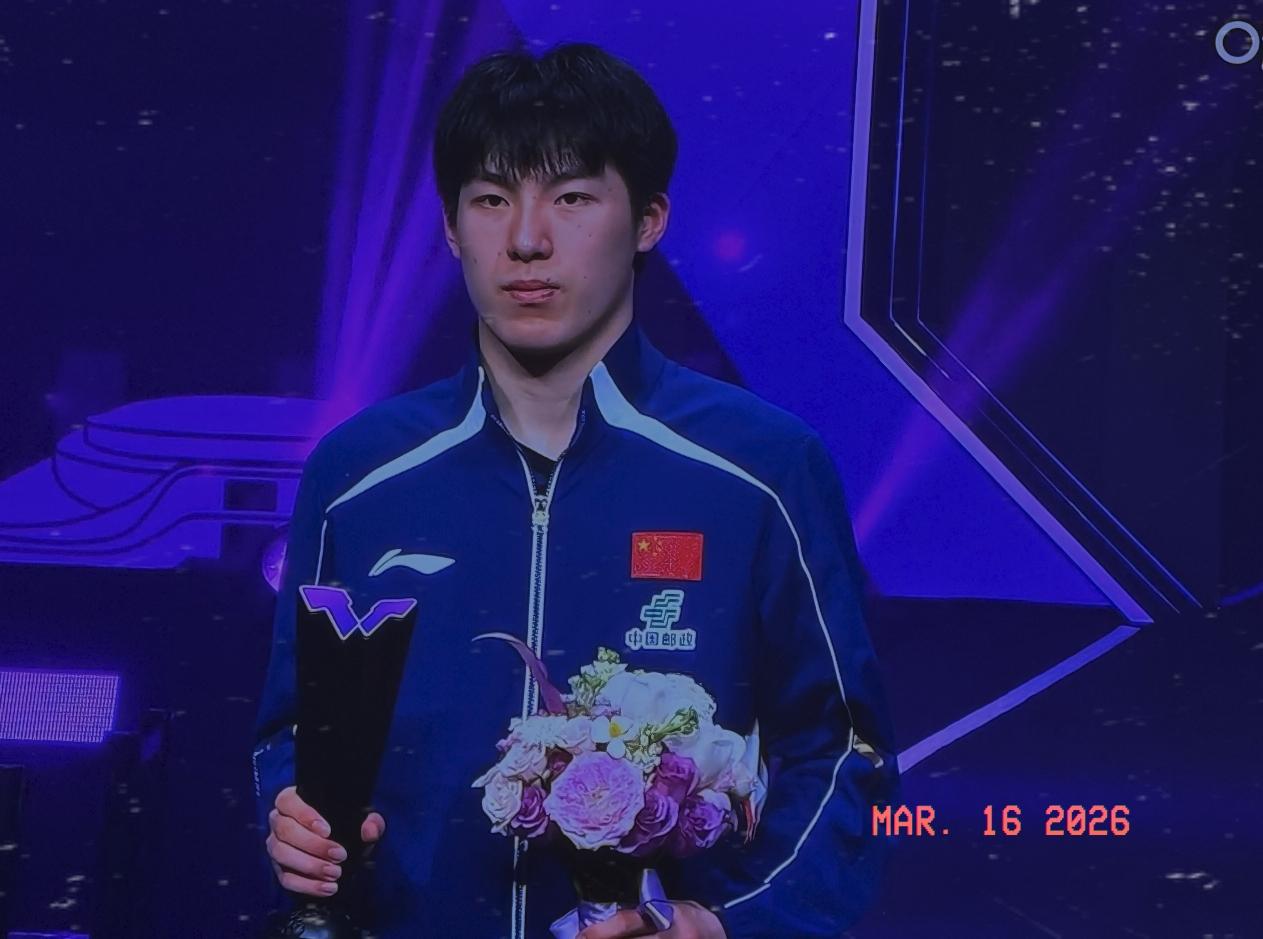 其实大家心里都跟明镜似的，温瑞博自己肯定也很清楚，他这次在重庆赛输给勒布伦，只拿