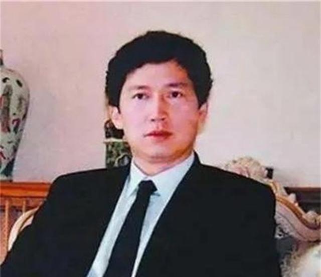 1991年，79岁的美国老太丽斯癌症发作，弥留之际，她将70亿美元的遗产留给了4