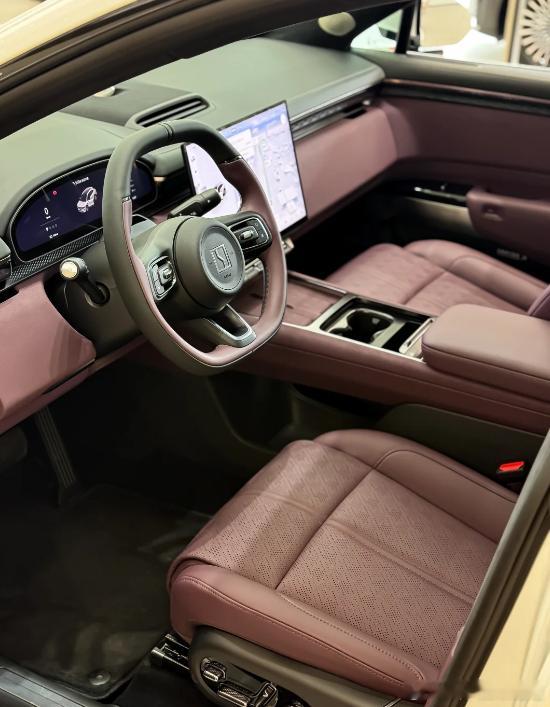 这个后排配置你愿意坐吗？