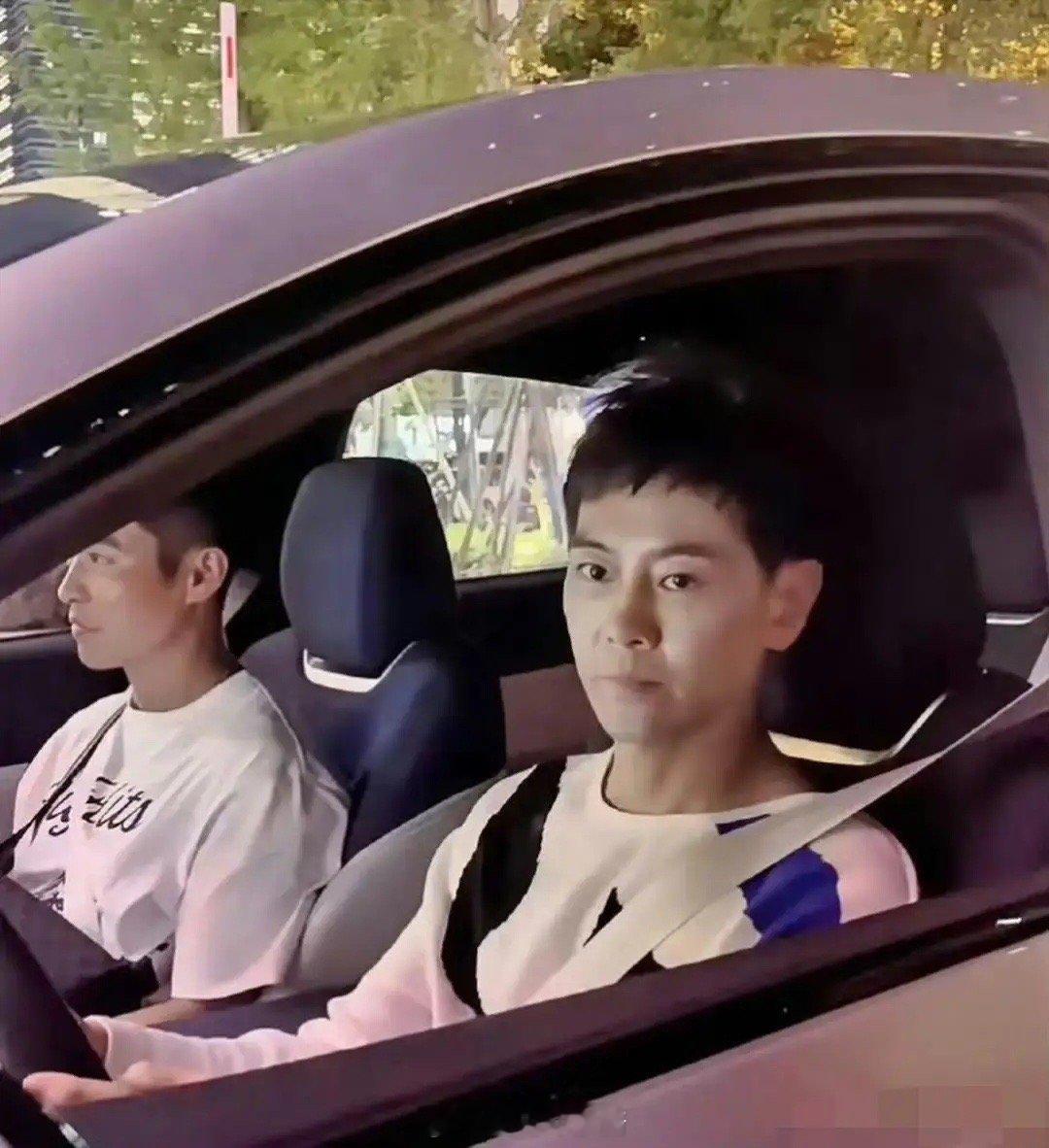 林志颖看起来就像一个老了的年轻人……​​​