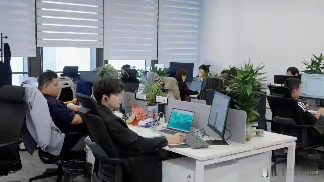 11月1日起，上海市正式施行了新修订的《上海市老年人权益保障条例》，其中首次引入