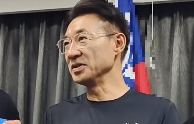 就在刚刚，民进党创党大佬倒戈挺江启臣！今（12）日，国民党台中市长参选人江