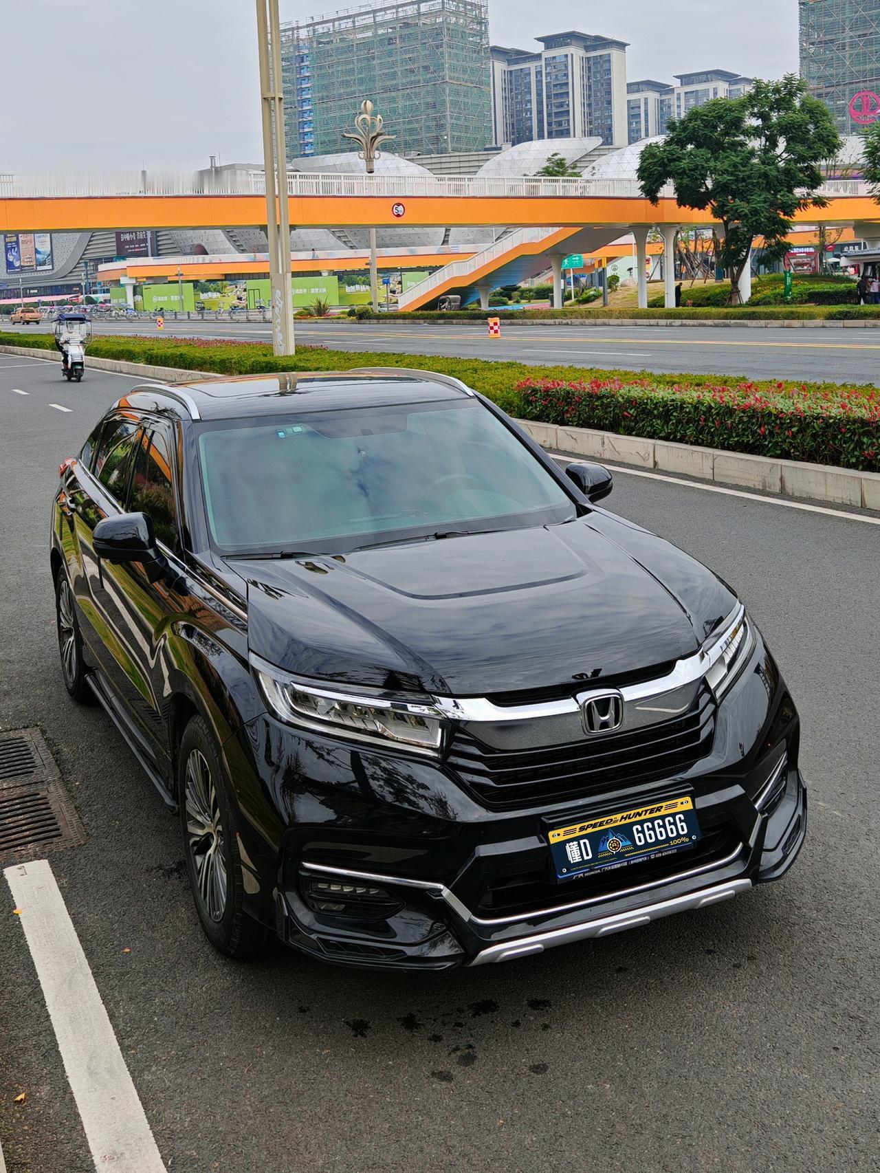 【选车心路】当初看了众多SUV，比如途观L、探岳、昂科威PLUS、奇骏，最后选