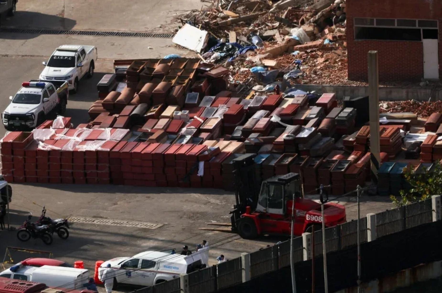 委内瑞拉双地震已致近4000人或遇难遗体处理困难家属高价火化承压海外新鲜事