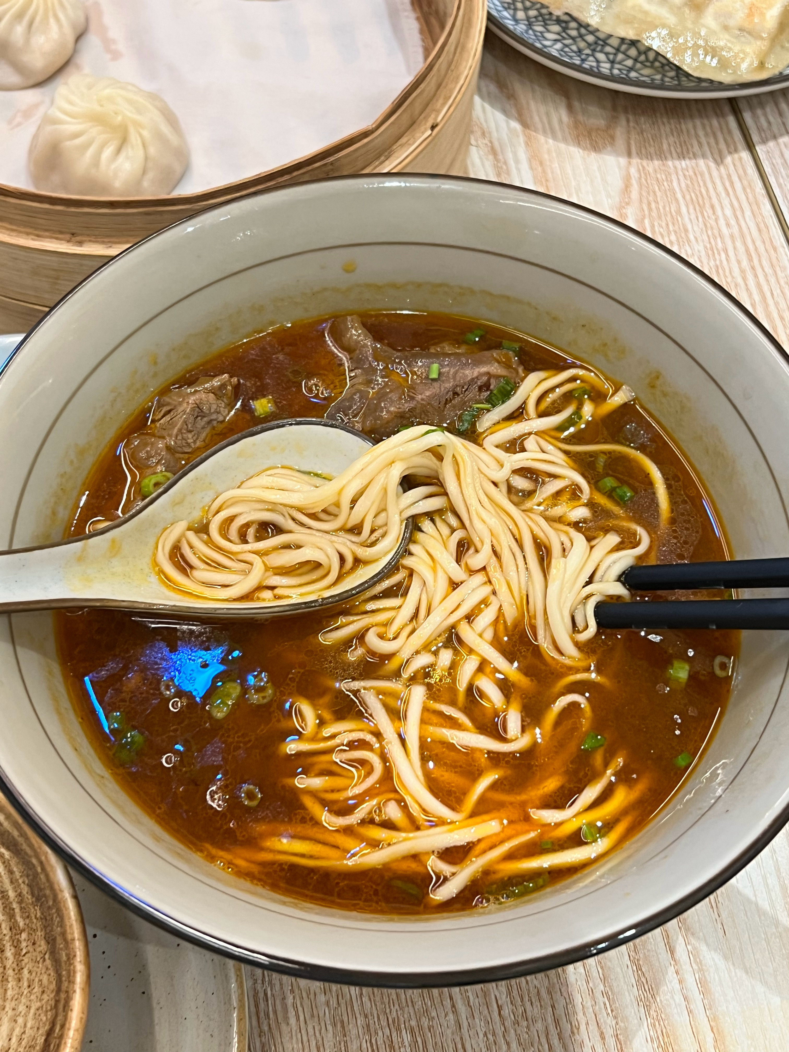 台式小吃，还不错。好多车anycar美食​​​