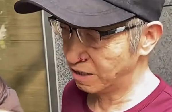 上海大爷说成都人穷，成都人不淡定了，反应很激烈。上海大爷也算没说错，成都人确实不