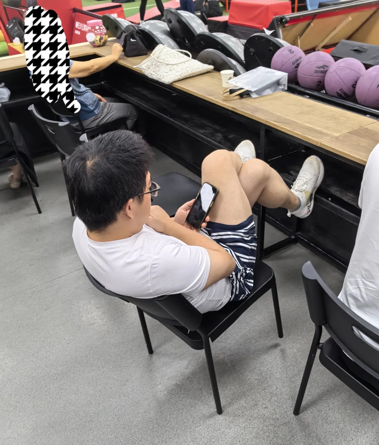 谁能想到，他居然是个男的。。。