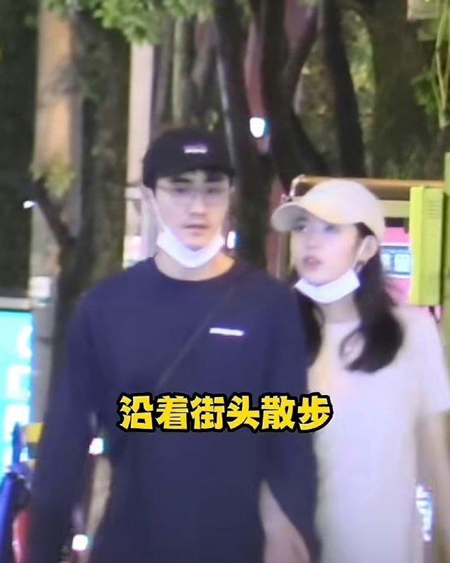 曝杨玏王玉雯分手很久了这两感觉不像一个年代的差辈啊，之前就曝过王玉雯和他分手吧，