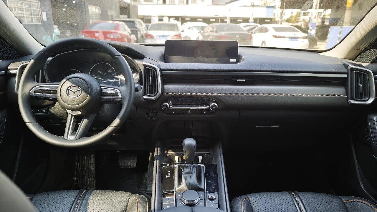 CX-50降到12万还卖不动，二手马自达现在能捡漏吗？ 说实话，马自达CX-