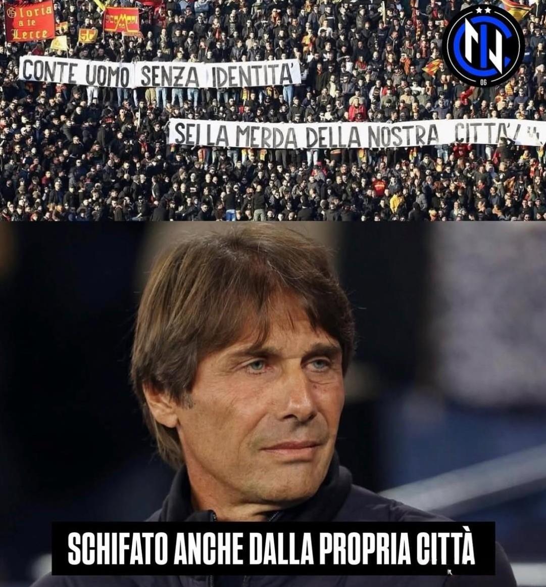 孔蒂,一个没有身份的人,你是这座城市的垃圾!那不勒斯客场对莱切的比赛主队看台上挂