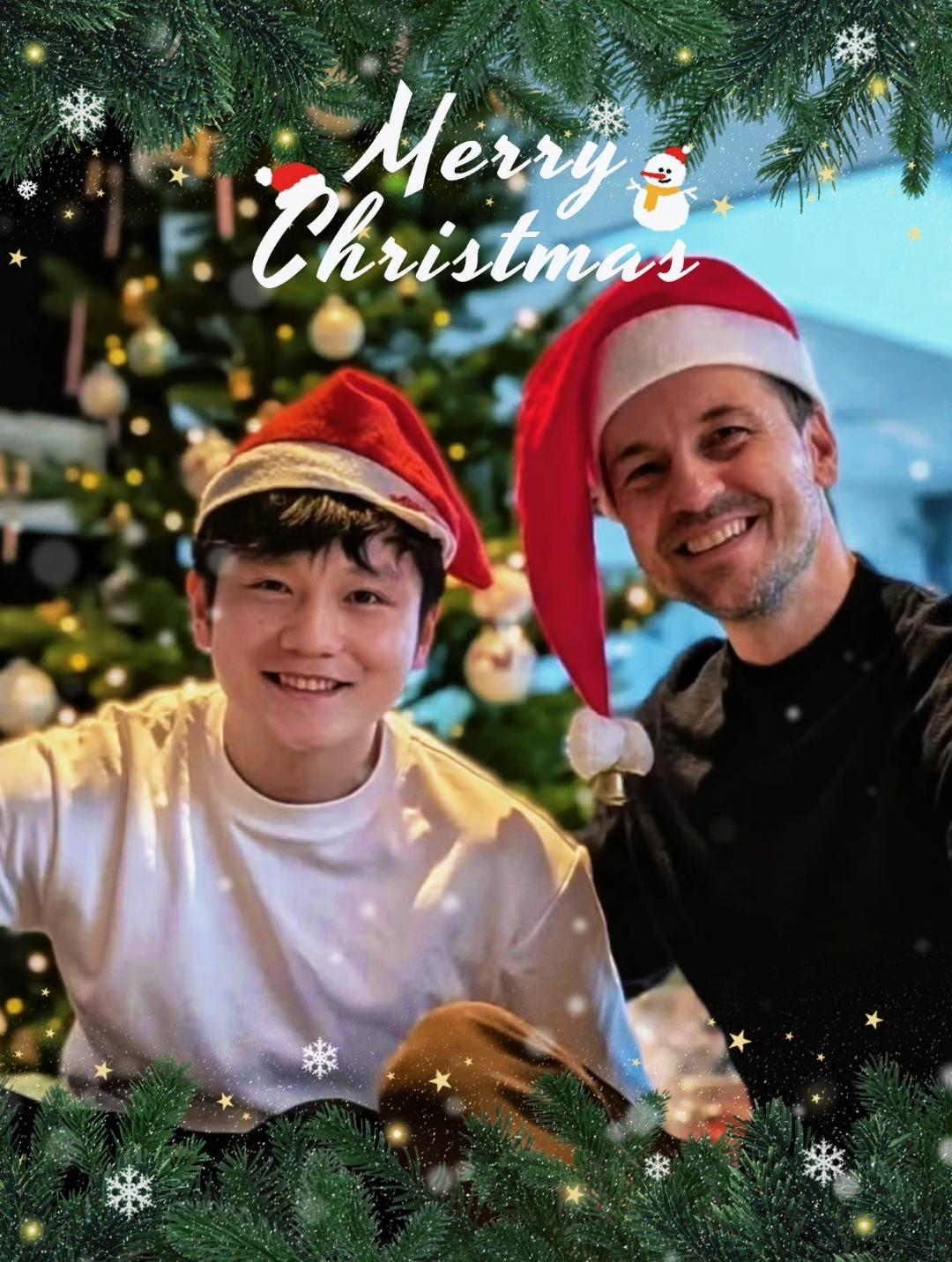 樊振东这一脚油门直接干到了波尔家里的餐桌上桌上没摆火鸡，倒是整了一只正宗的