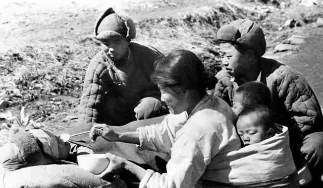 1953年3月：朝鲜新义州刑场，25岁志愿军军官光亮即将被枪决，罪名不是叛国，而