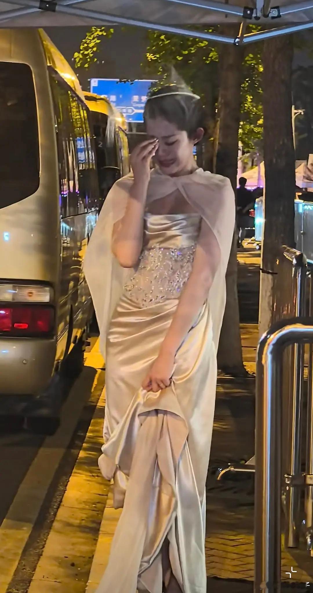 惠女王都快哭抽了