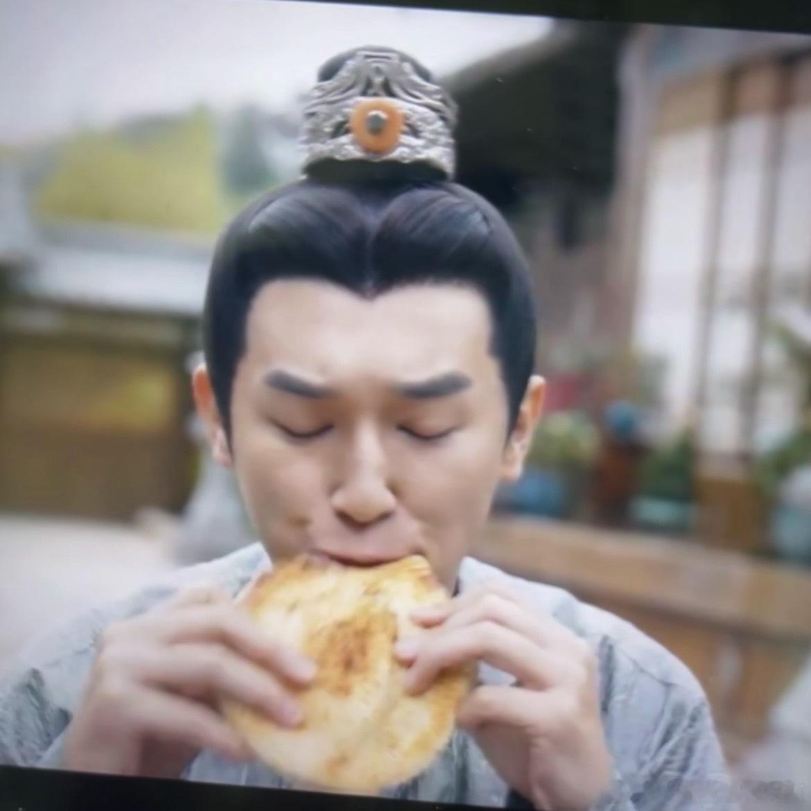 不是没人觉得卢凌风吃饼子很有趣吗哈哈哈哈哈哈哈哈哈哈哈哈哈哈哈哈哈