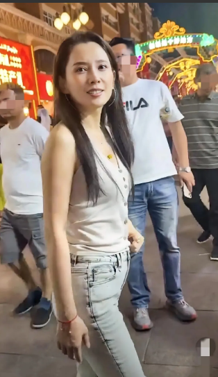 这才是真实的森林北，一眼万年，看到她感觉自己又恋爱了！此刻深深的理解了汪峰