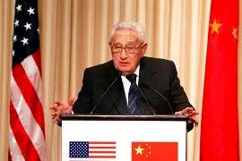 一旦中美开战，美军将全面轰炸中国？100岁的基辛格早就发出过警告：“美国盟友再多