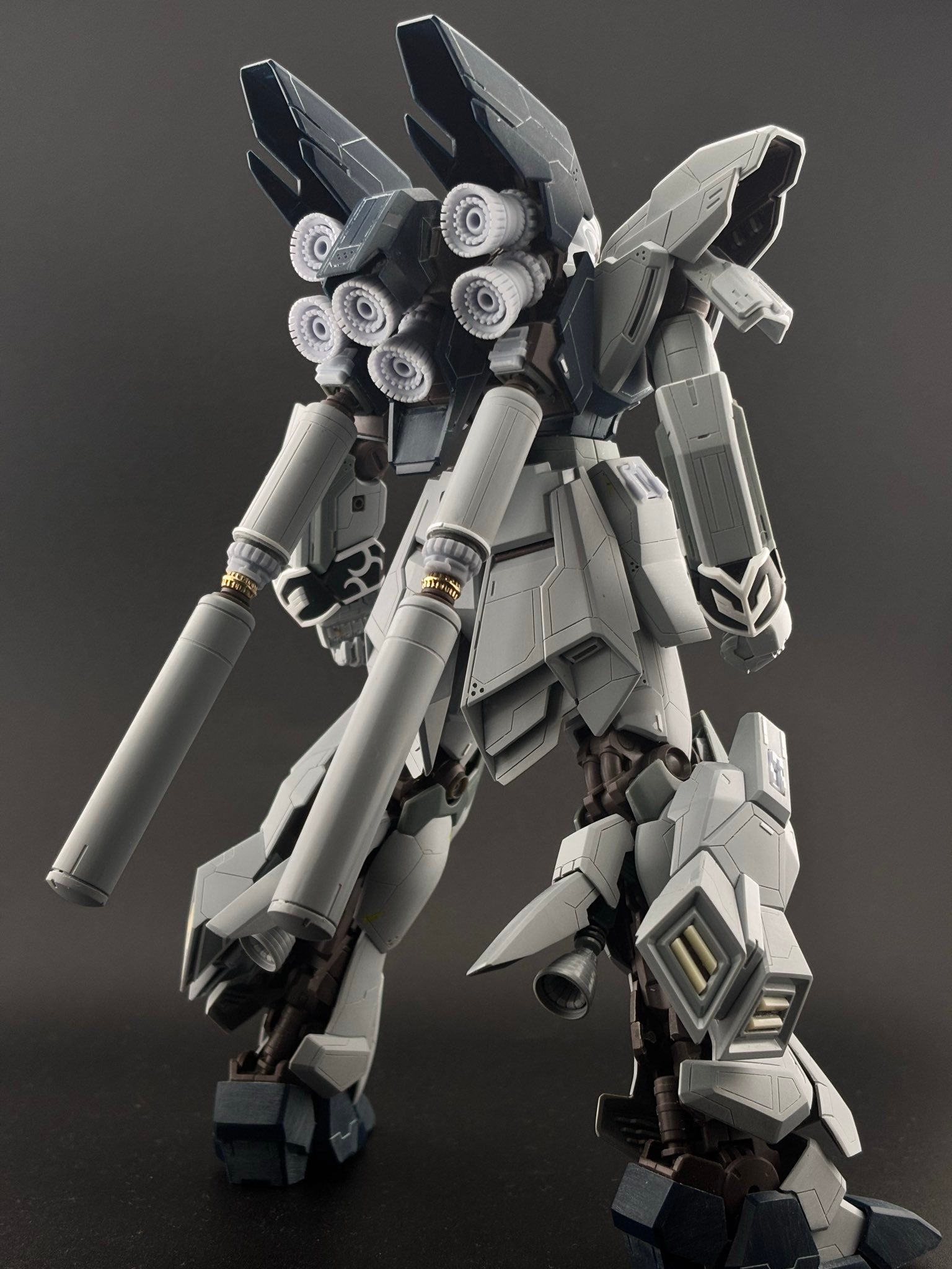 新安洲·原石（byデカビタ）高达模型高达模型