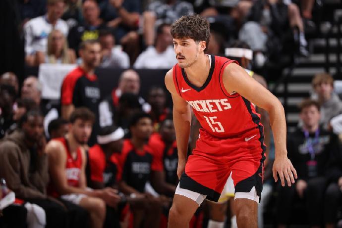 要我说谢泼德打出来最高兴的就是阿杜，我之前说过火箭缺的就是除了阿杜之外另一个能自