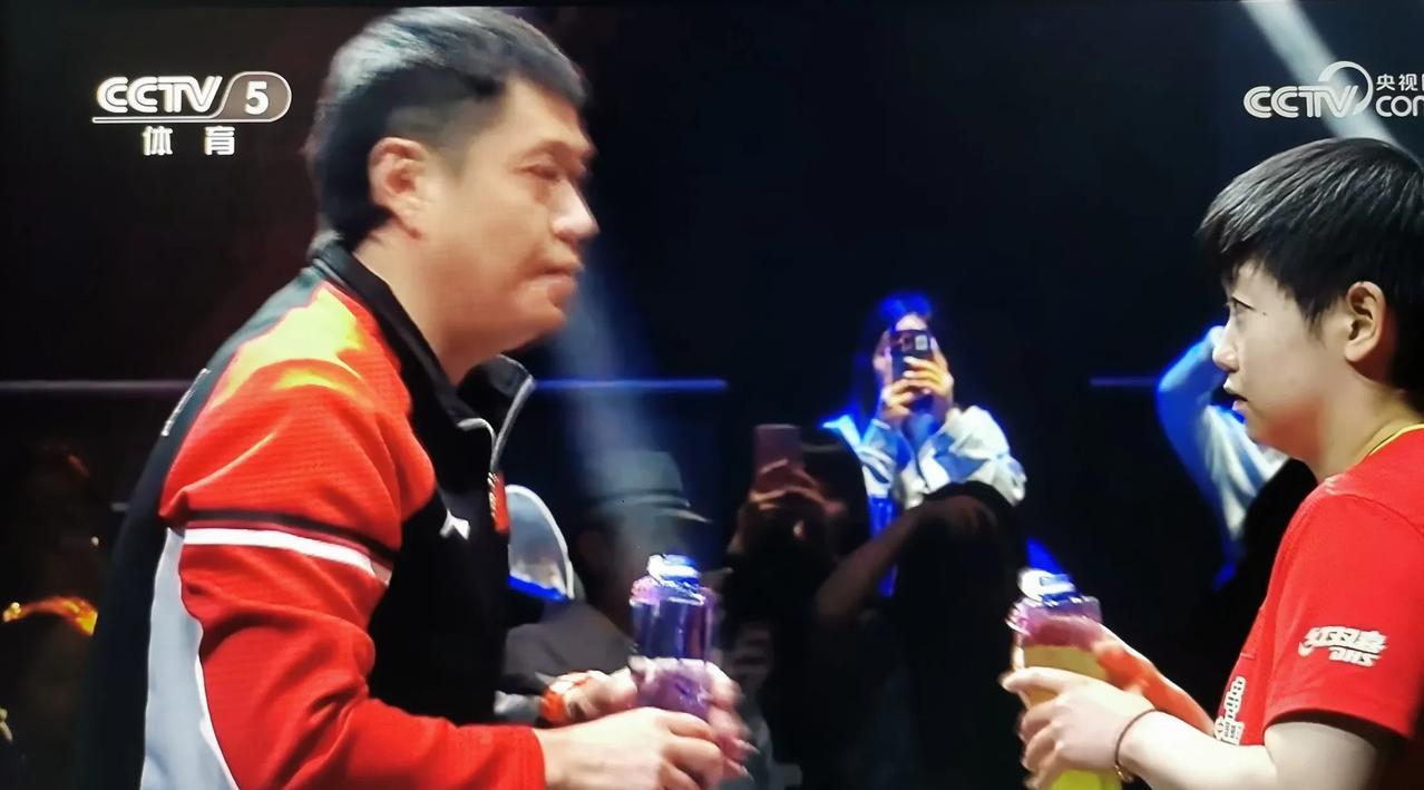 这种全台统治力，这种压迫感，恐怕也就孙颖莎才有吧？以往看似还能和孙颖莎打上几个