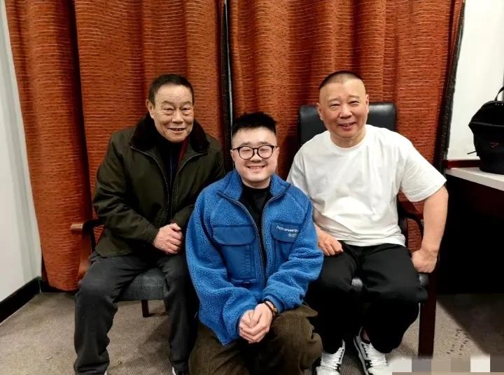 【相声演员郭胜文参加评书演出，最应该感谢是他，你怎么看？】近日，德云社相声演员