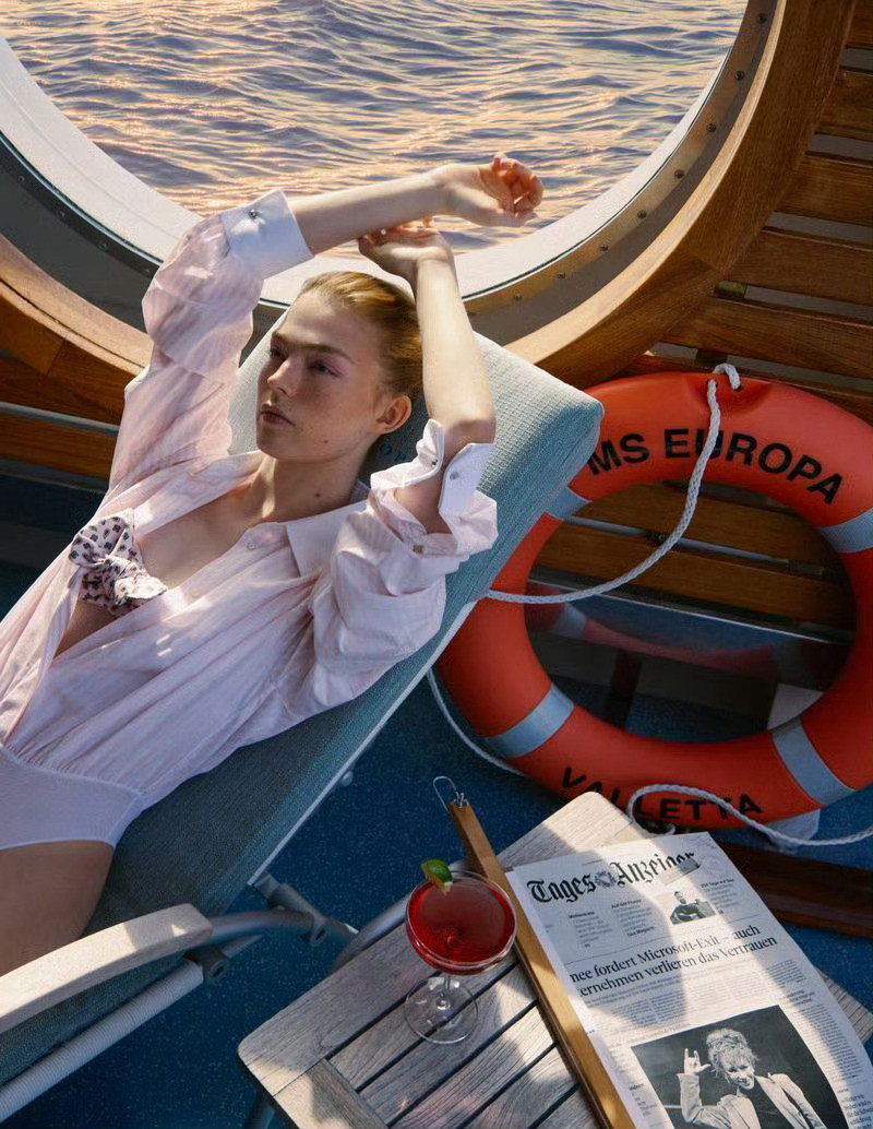 瑞士版《Schön!》March2026摄影：JuneTamo-Collin