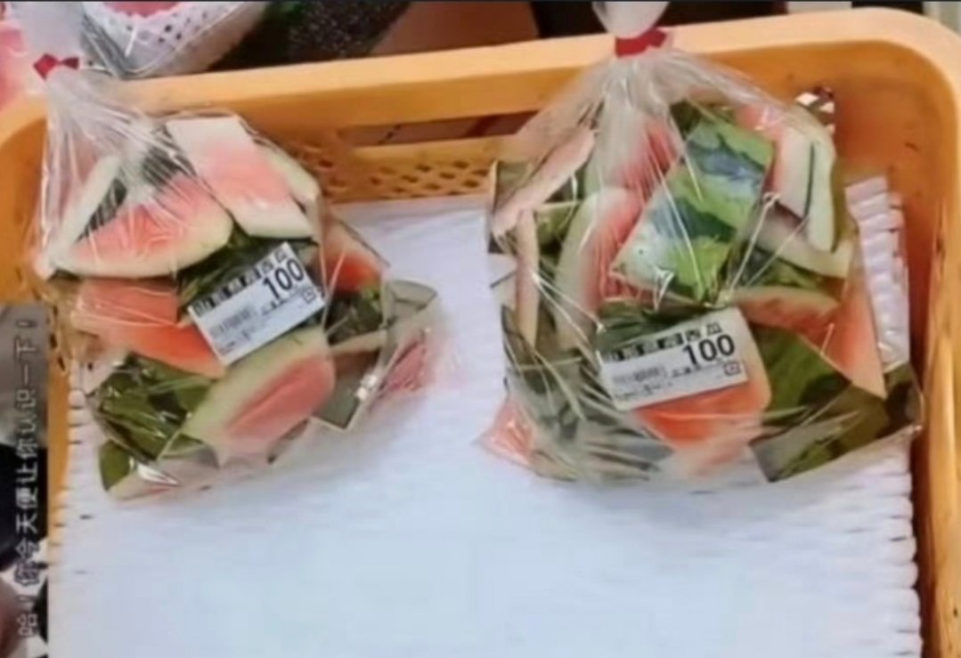 #日本超市出现了新的厨余垃圾#毫不炫耀的说，我们这的垃圾桶比他们那超市丰富多了,其实有啥用啊？真诚询