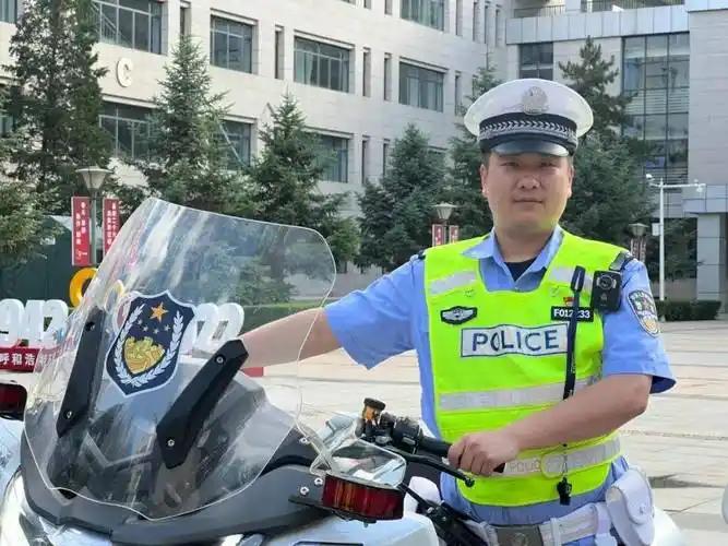 辅警的定位是“辅助不替代、到位不越位”！辅警定位既保障了执法严肃性，也确保了