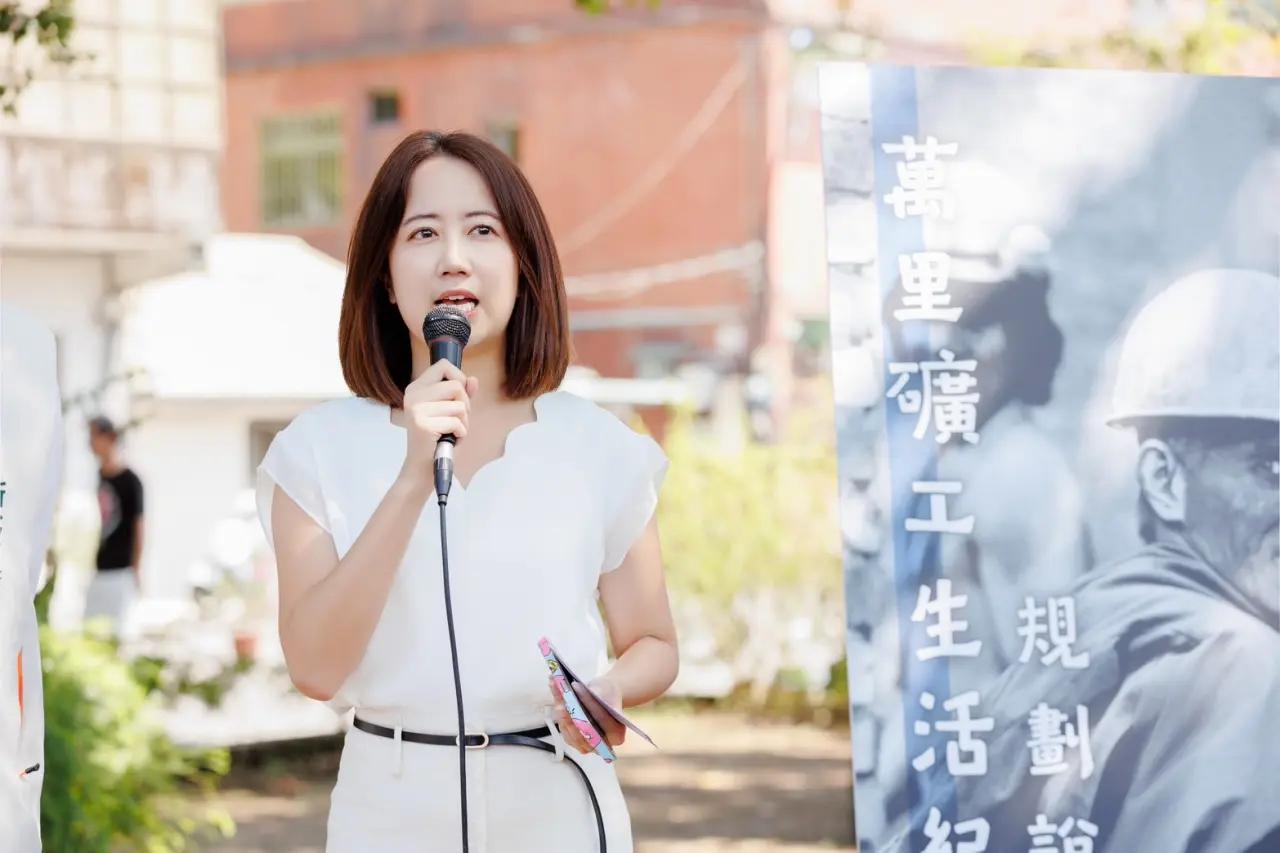 吴子嘉为什么这么力挺李四川？戴玮姗质疑李四川豪宅遭吴子嘉“最后通牒”，怒批：把台