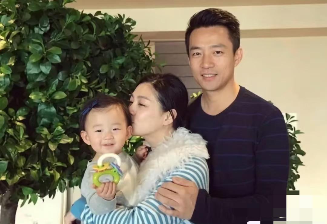 我记得大s一直都说要尊重孩子的意愿，因为孩子是个体，不是附属品。当孩子没有自己意
