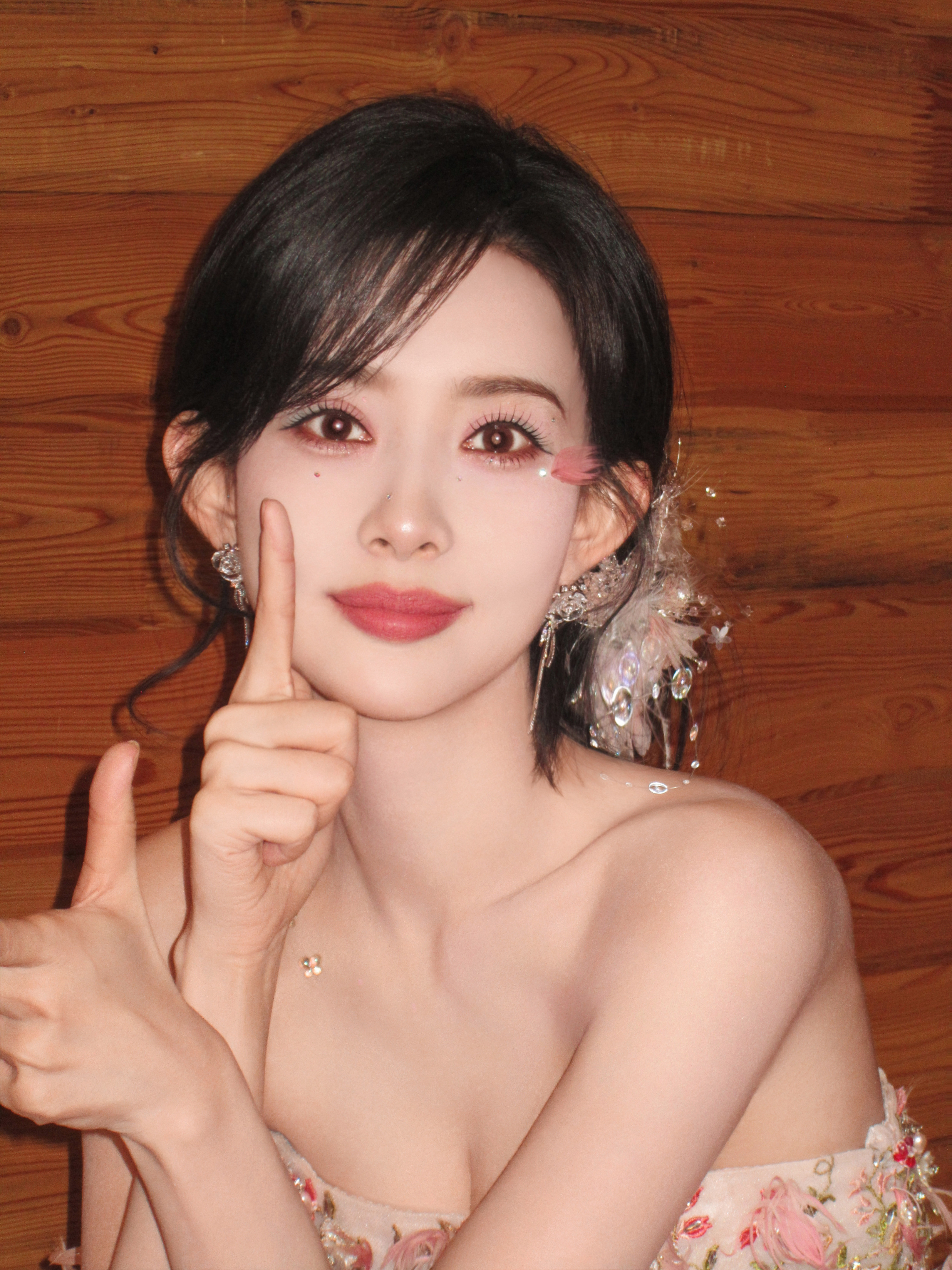 孟子义接收花仙子的wink有谁像我一样，当初为了看孟子义才看的桃花坞​