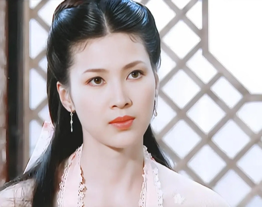 从未见过这么凄惨的女主角。影视剧里面失身的女主角不是没有，比如说《神雕侠侣》