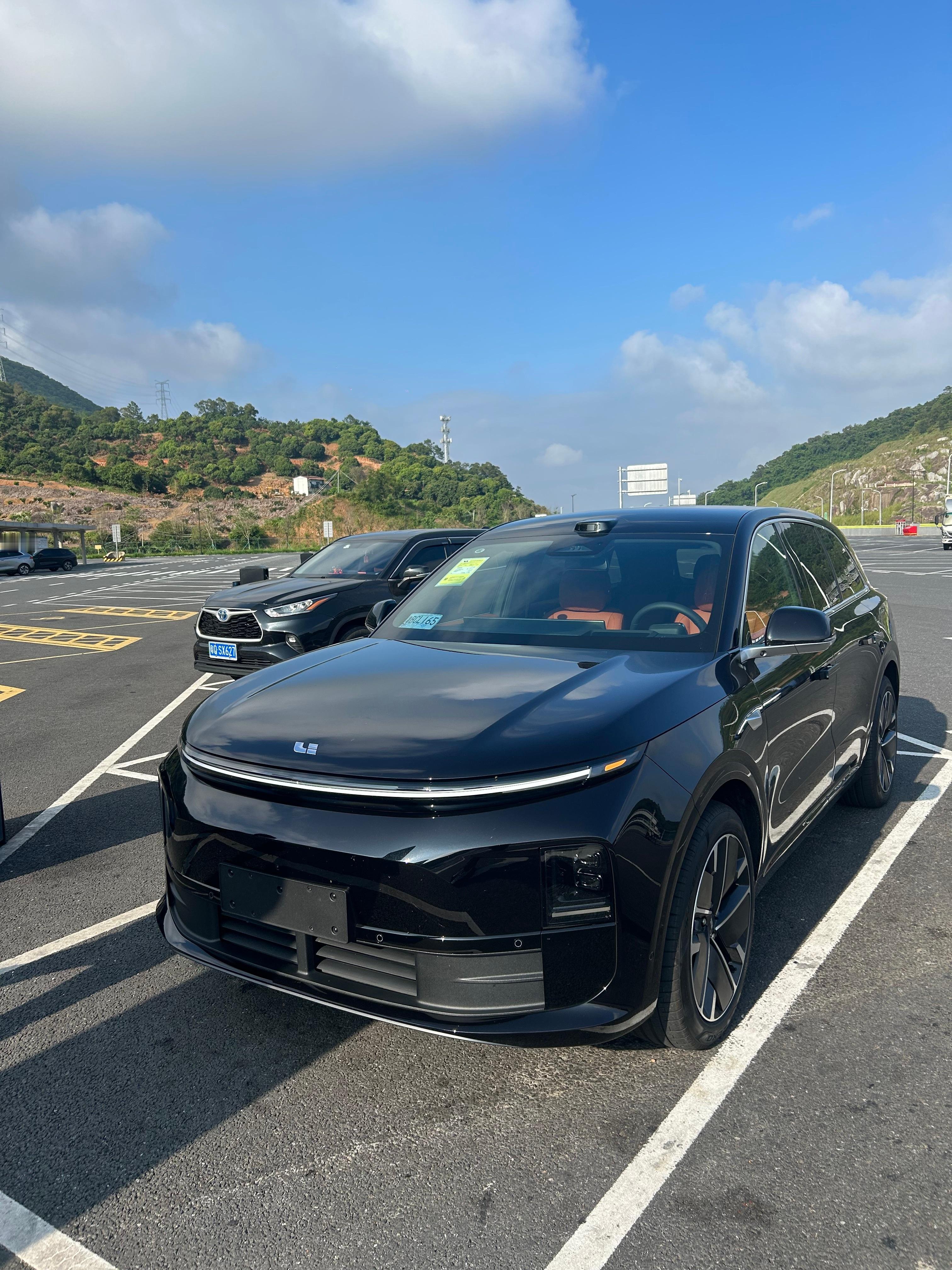 出门溜溜车，L6整体调的真均衡月销2.5万是扎实功力的体现理想L6​​​