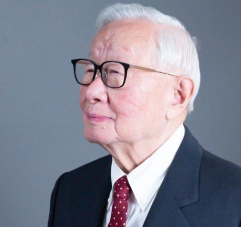 台积电创始人张仲谋在接受纽约时报专访时说：美国、荷兰、日本、韩国与台湾地区牢牢控