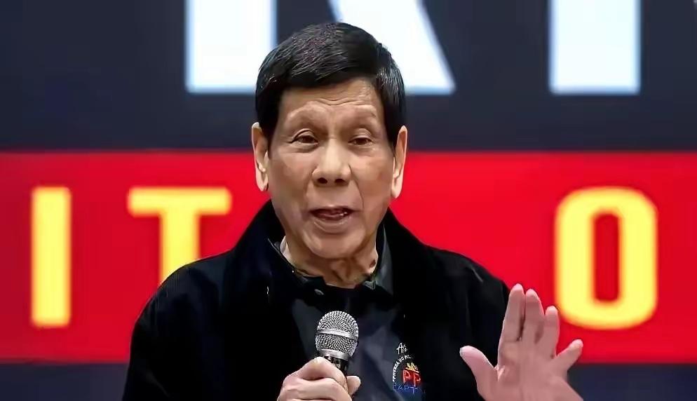 古特雷斯站在海牙国际法院的讲台上，西装笔挺，台下坐满了身着法袍的法官。这是国际法