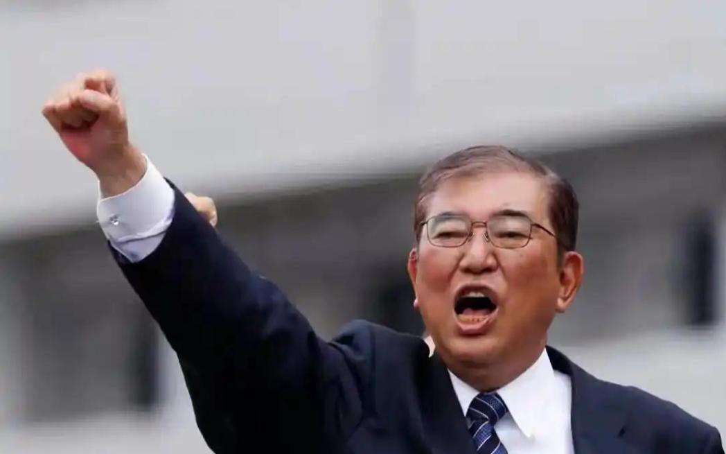 石破茂看得明白：高市带领的日本，与旧日本军国主义一脉相承。24年前，石破茂