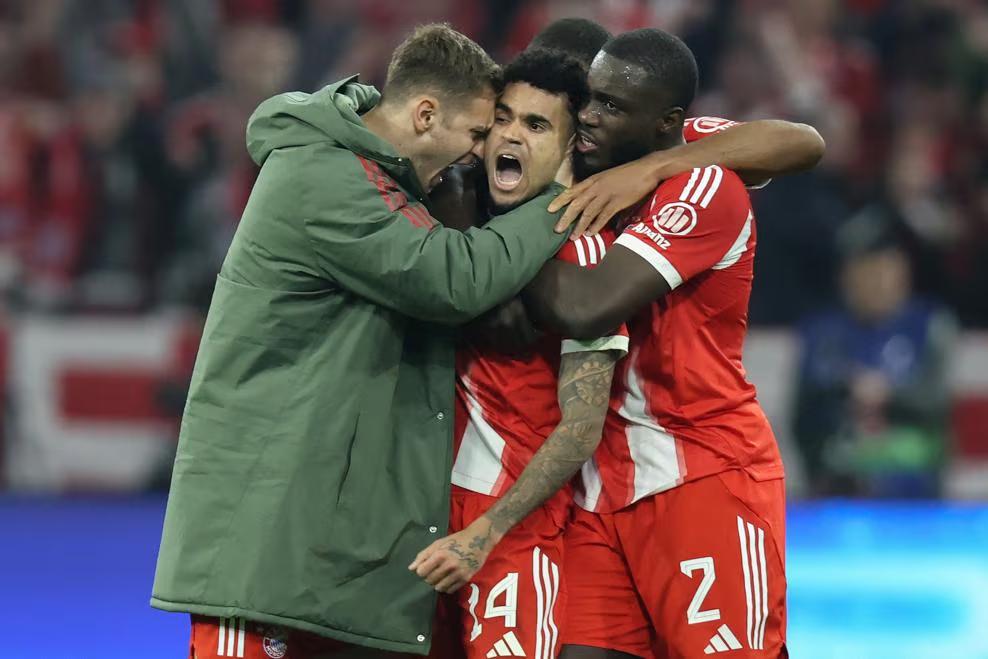 欧冠一夜半决赛对阵确定！拜仁6-4力克皇马，和大巴黎争夺决赛门票。北京时间