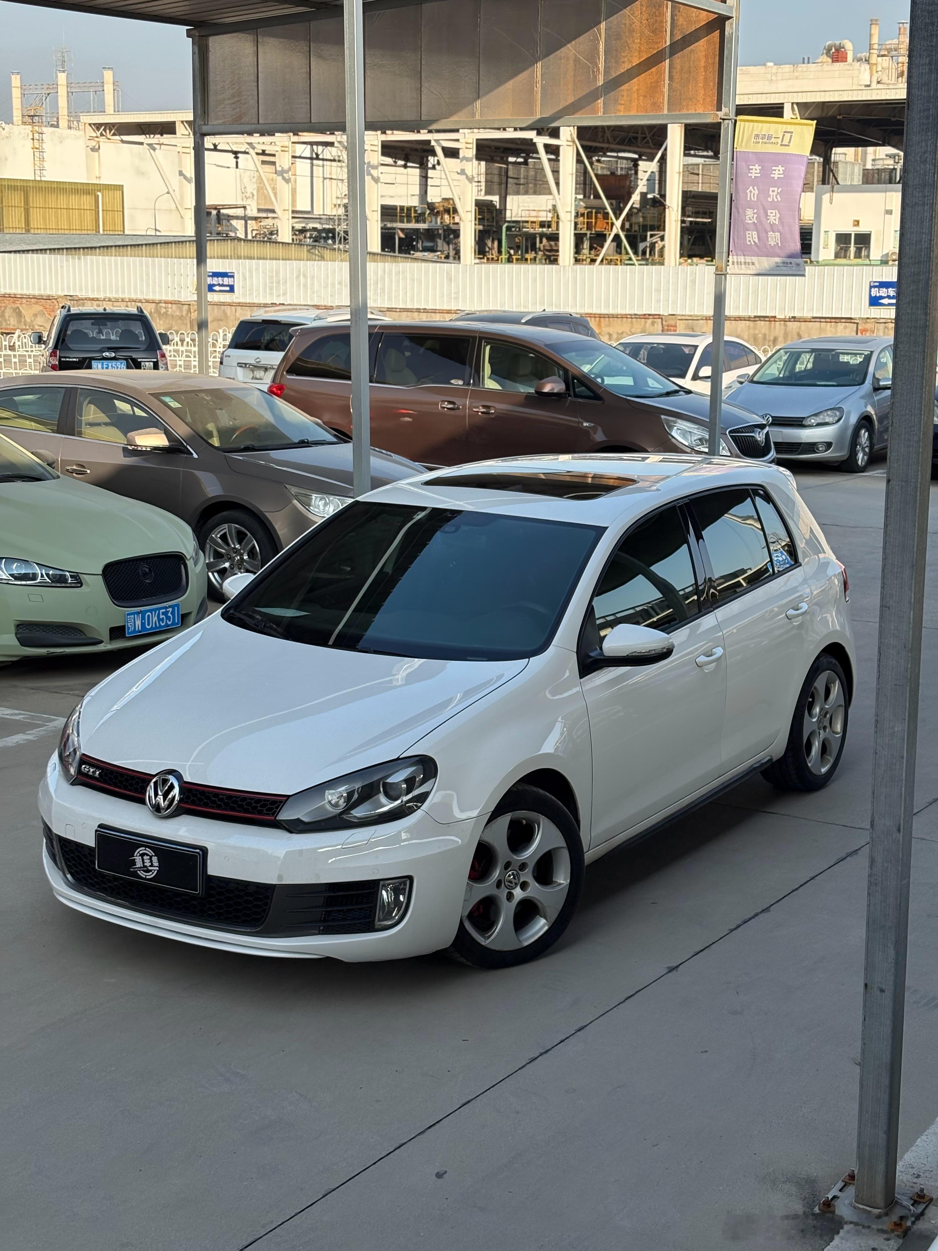 准2011年大众高尔夫GTI2.0T一手到店第三方S级实表13万多公里