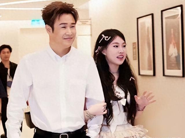 小沈阳，终于可以睡个安稳觉了。他用了近4个月的时间，将女儿沈佳润推进顶流明星