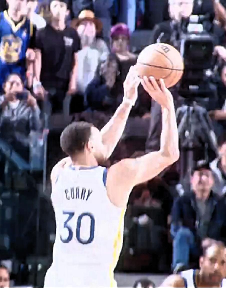 勇士胜太阳：NBA最魔幻的“胜利连锁”，雷霆才是幕后最大赢家我说起来你们可