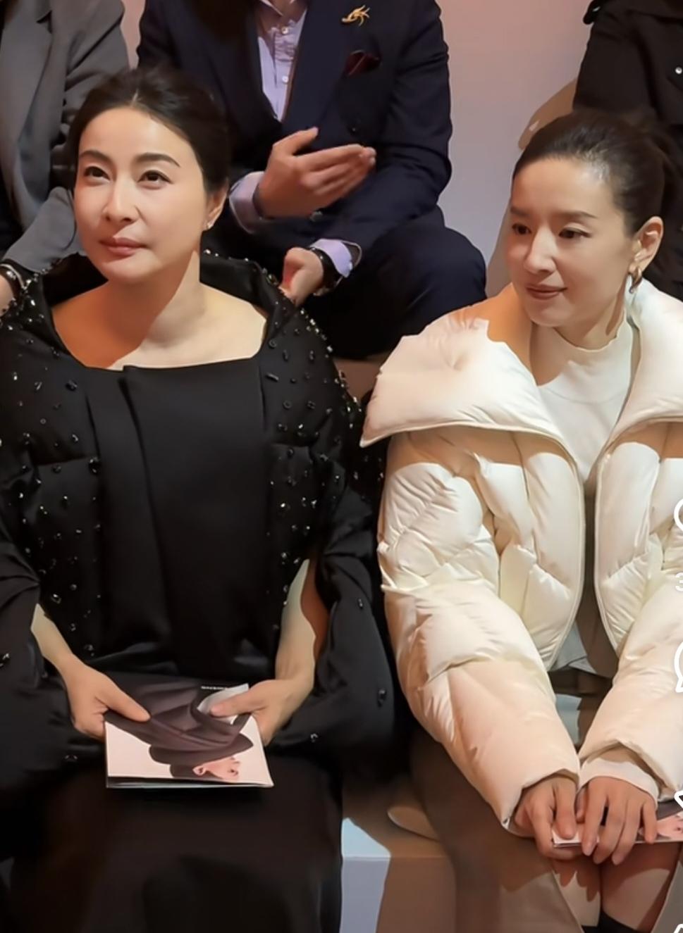 郭晶晶无论与哪个明星同框，气质这一块拿捏得无懈可击。她真的没输过。巴黎时装周