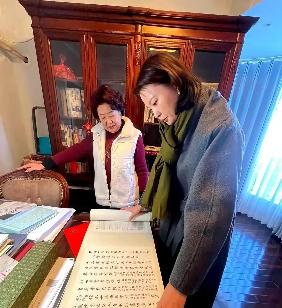 央视认错人，真后人只说了四个字节目把假专家当宝，真血脉被晾在一边。庞叔令一